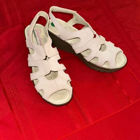 Skechers Cream/Brown Wedge Sandals Size 9 - Picture 11 of 11